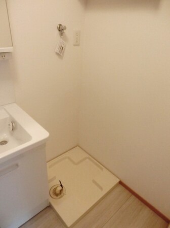 フォレストコート東中野の物件内観写真